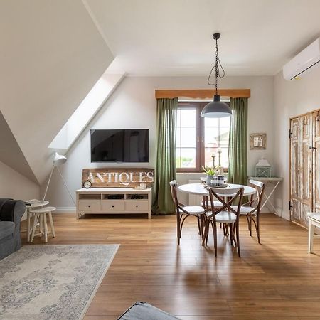 Apartament Wigilijna Premium Starowka Elblag Exteriör bild