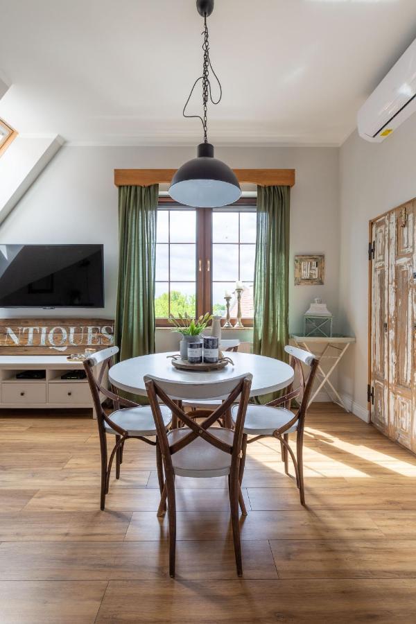 Apartament Wigilijna Premium Starowka Elblag Exteriör bild
